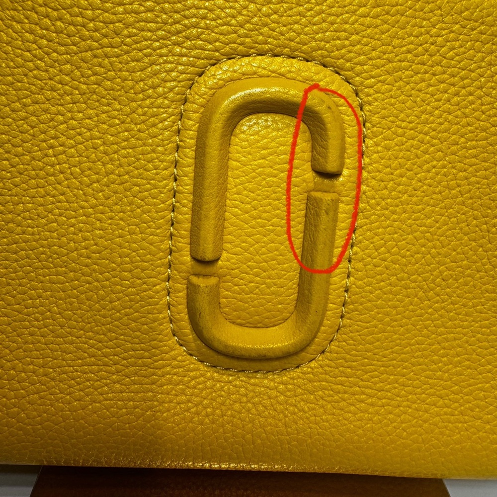 Marc Jacobs The Shutter Yellow Leather Crossbody Bag - Picture 6 of 16